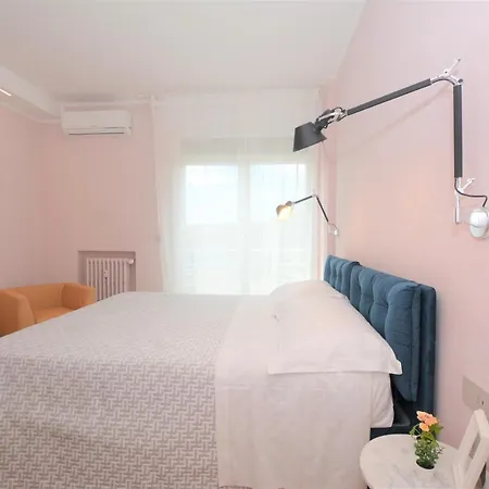 La Dotta - Via Jacopo Barozzi 2 * Bologne