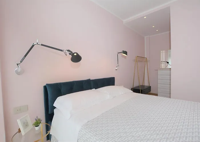 La Dotta - Via Jacopo Barozzi 2