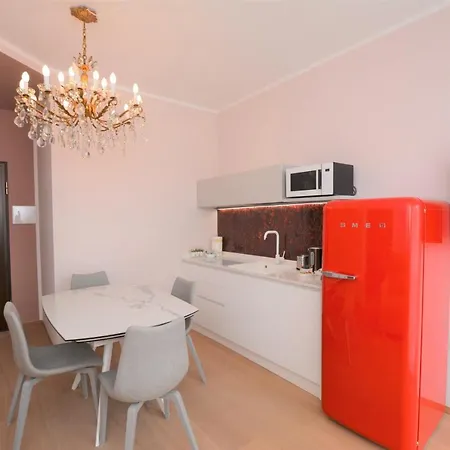 La Dotta - Via Jacopo Barozzi 2 * Bologna