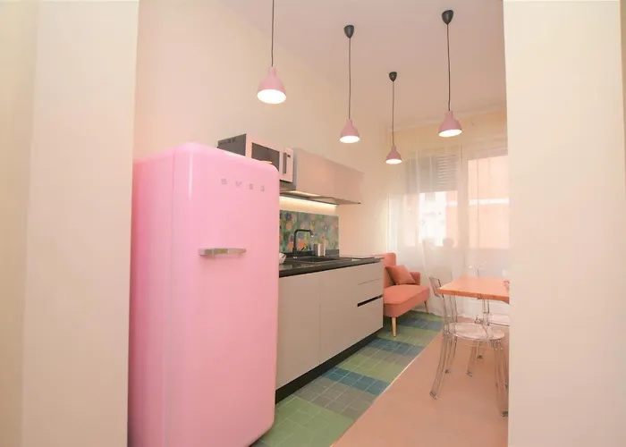 La Dotta - Via Jacopo Barozzi 2 *