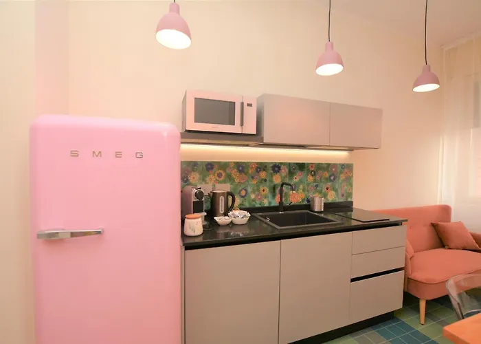 La Dotta - Via Jacopo Barozzi 2 شقة